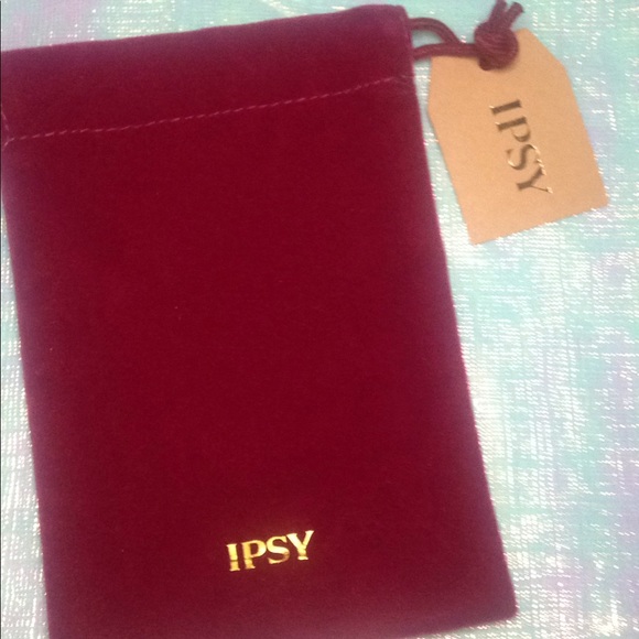 6/$15 IPSY Plush Burgundy Drawstring Gift Bag - Picture 2 of 3